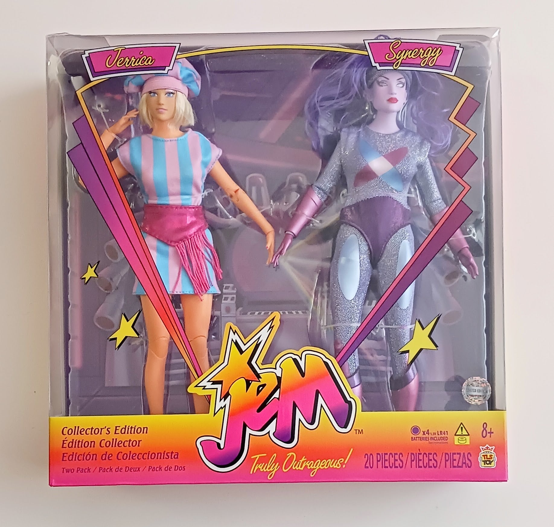 JEM TRULLY OUTRAGEOUS SDCC 2025 JERRICA/SYNERGY 2 PACK NIB