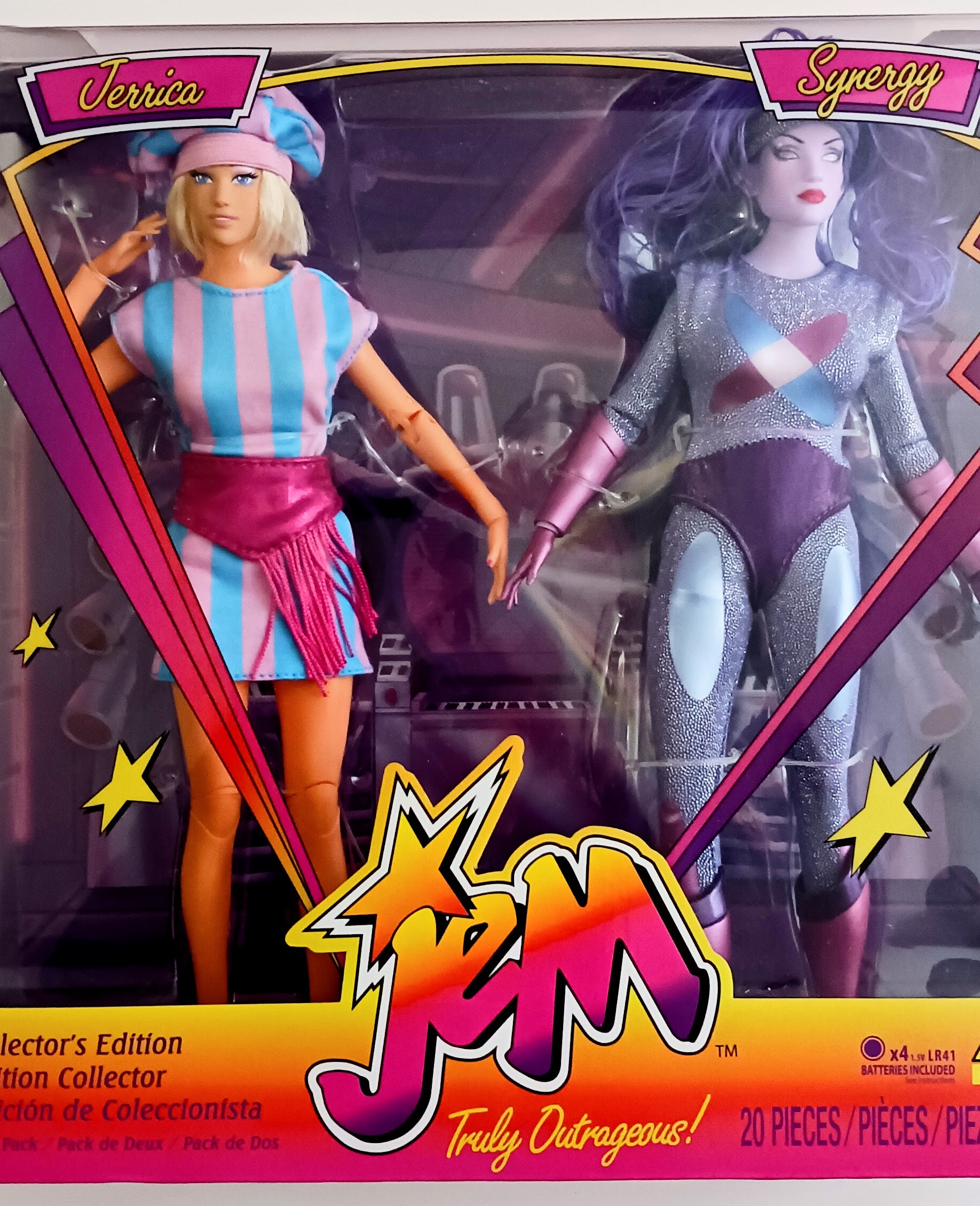 JEM TRULLY OUTRAGEOUS SDCC 2025 JERRICA/SYNERGY 2 PACK NIB