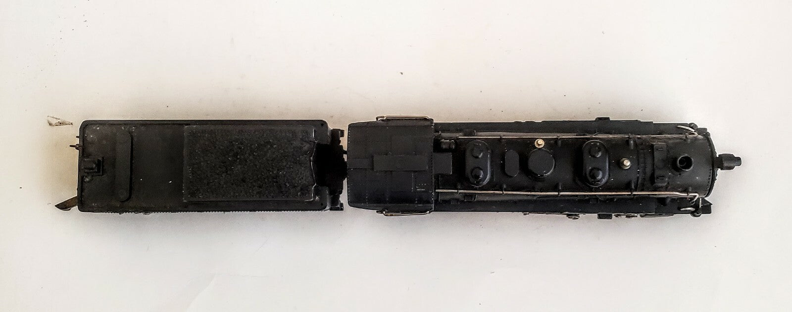 AMERICAN FLYER S GAUGE 342 DC NICKEL PLATE ROAD LOCOMOTIVE WITH TENDER