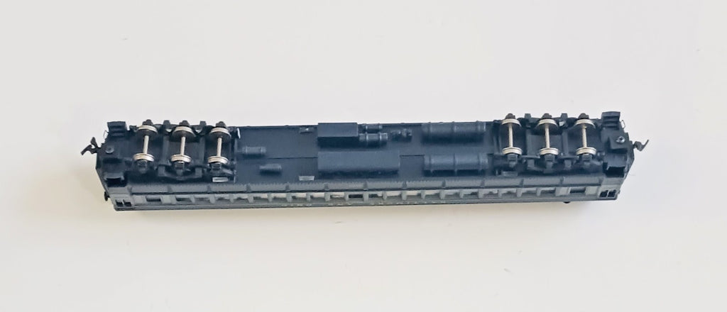 BACHMANN HO SCALE HEAVY WEIGTH BALTIMORE AND OHIO # 5482 COACH CAR