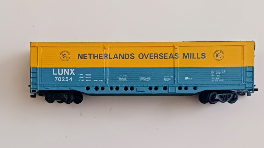 BACHMANN HO SCALE NETHERLANDS OVERSEAS MILLS LUNX 70254 BOX CAR