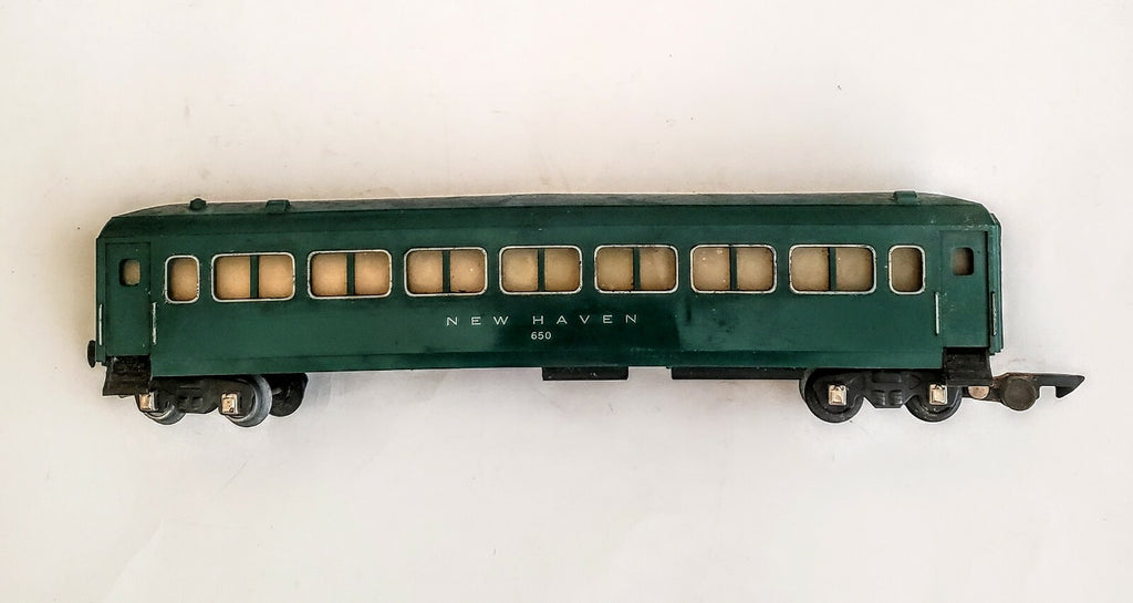AMERICAN FLYER S GAUGE # 650  NEW HAVEN PASSENGER CAR