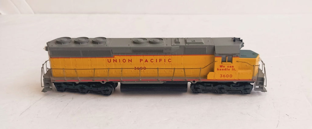ATHEARN? HO SCALE UNION PACIFIC # 3600 DIESEL LOCOMOTIVE