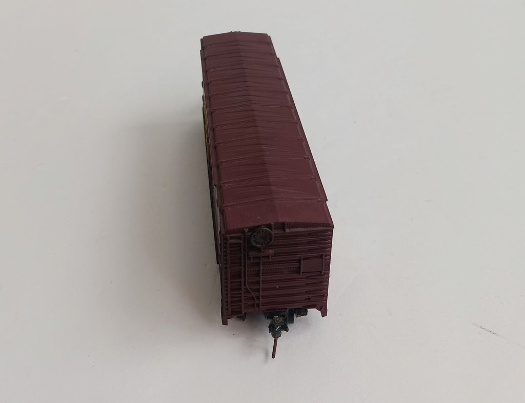 ATHEARN HO SCALE UNION PACIFIC 113218 BOX CAR