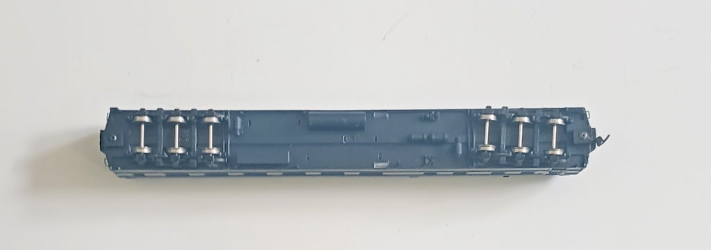 BACHMANN HO SCALE HEAVYWEIGHT BALTIMORE AND OHIO MOLLY PITCHER DINING CAR