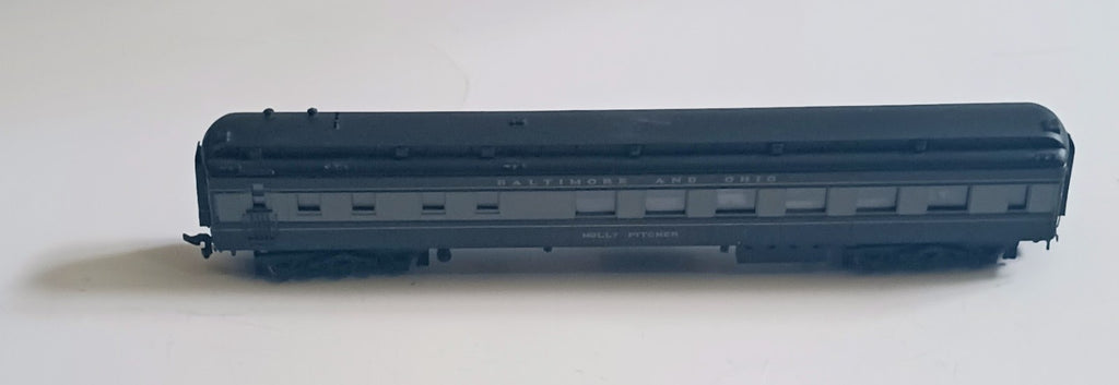 BACHMANN HO SCALE HEAVYWEIGHT BALTIMORE AND OHIO MOLLY PITCHER DINING CAR
