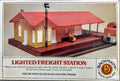 BACHMANN HO SCALE LIGHTED FREIGHT STATION
