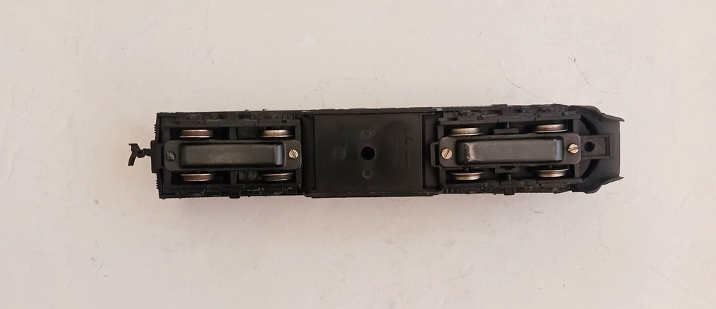 AHM TEMPO HO SCALE NEW YORK CENTRAL # 5007 DUMMY DIESEL LOCOMOTIVE