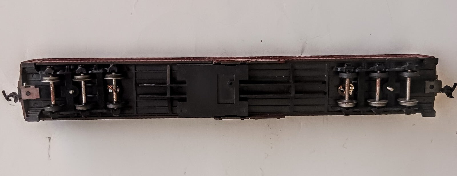 ATHEARN HO SCALE PENNSYLVANIA 2345 TIME SQUARE PASSENGER CAR