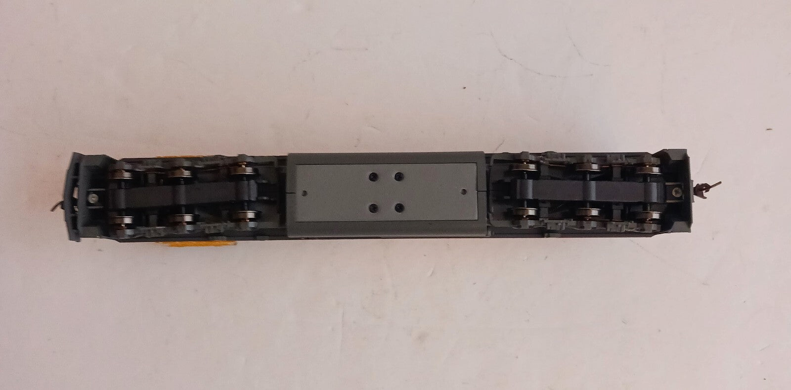 ATHEARN GENESIS HO SCALE UNION PACIFIC SD-70M DIESEL LOCOMOTIVE # 4546