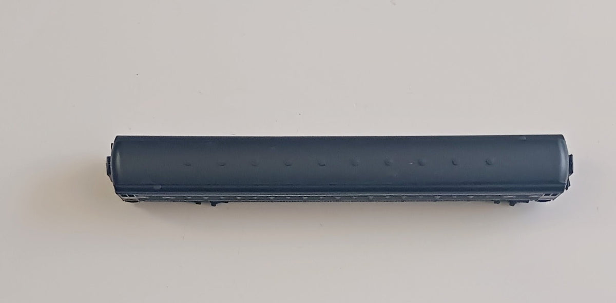 BACHMANN HO SCALE HEAVY WEIGHT  BALTIMORE AND OHIO PASSENGER CAR # 5489
