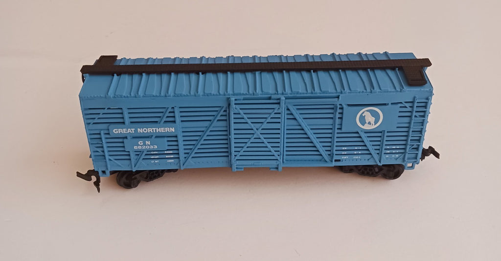 BACHMANN HO SCALE WOOD STOCK CAR