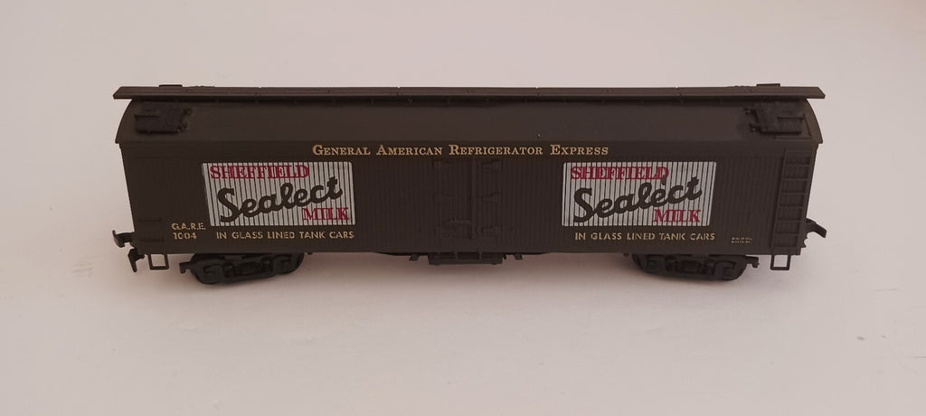 ATHEARN HO SCALE GENERAL AMERICAN REFRIGERATOR EXPRESS REEFER CAR