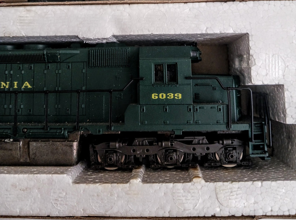ATLAS HO GAUGE SD35 DIESEL No 712 PENSYLVANIA
