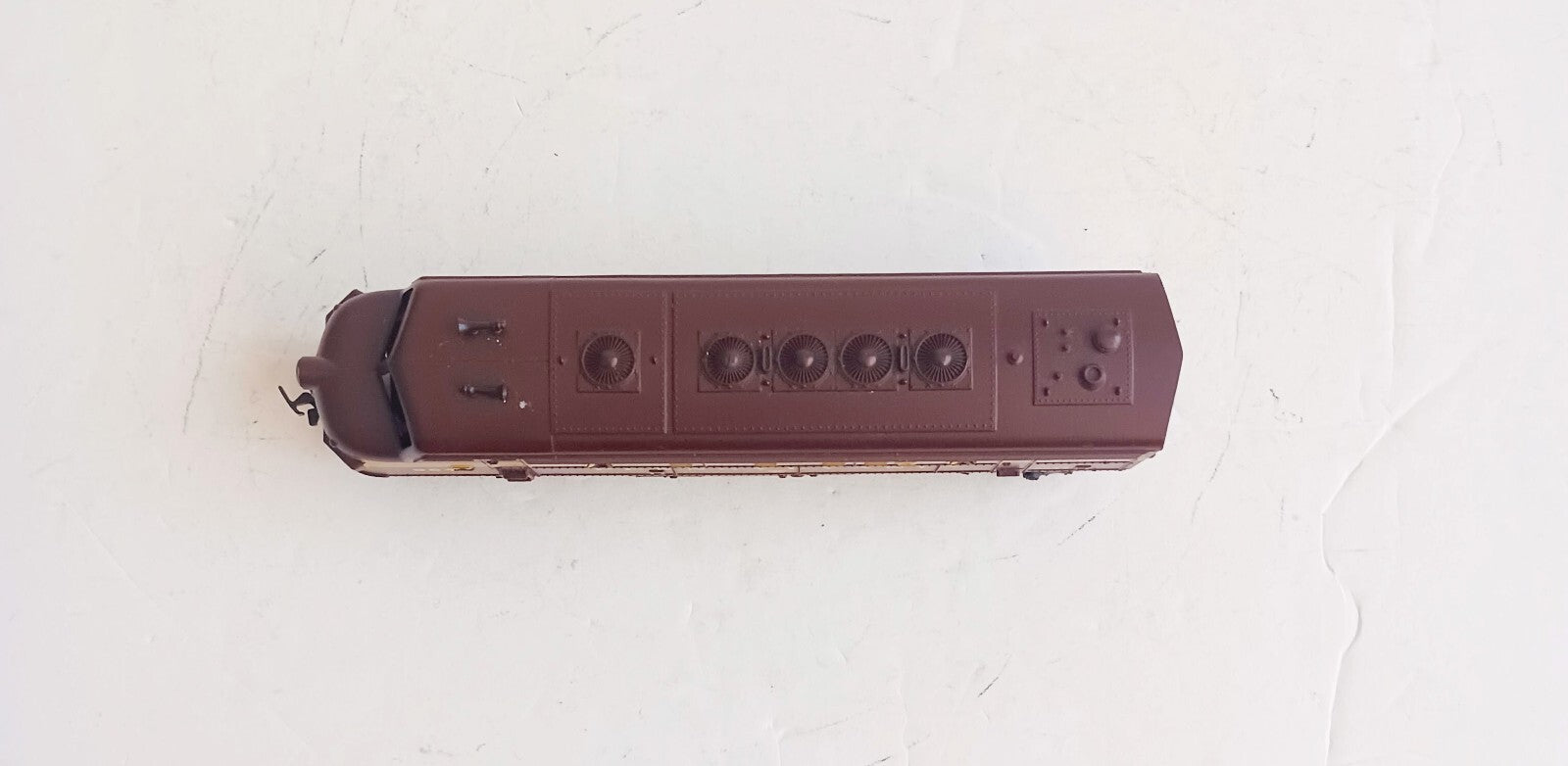 ATHEARN? HO SCALE 9643 PENNSYLVANIA UN-POWERED LOCOMOTIVE