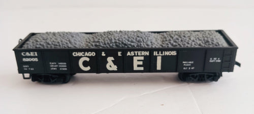 AHM HO SCALE CHICAGO & EASTERN ILLINOIS 82005 GONDOLA WITH COAL LOAD