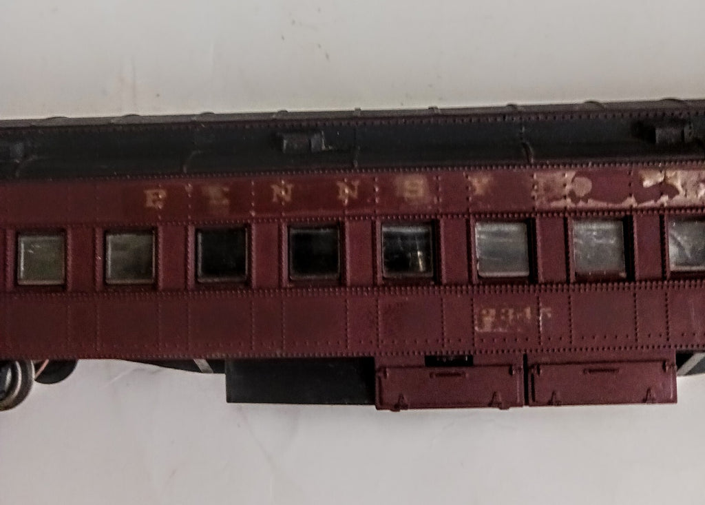 ATHEARN HO SCALE PENNSYLVANIA 2345 TIME SQUARE PASSENGER CAR
