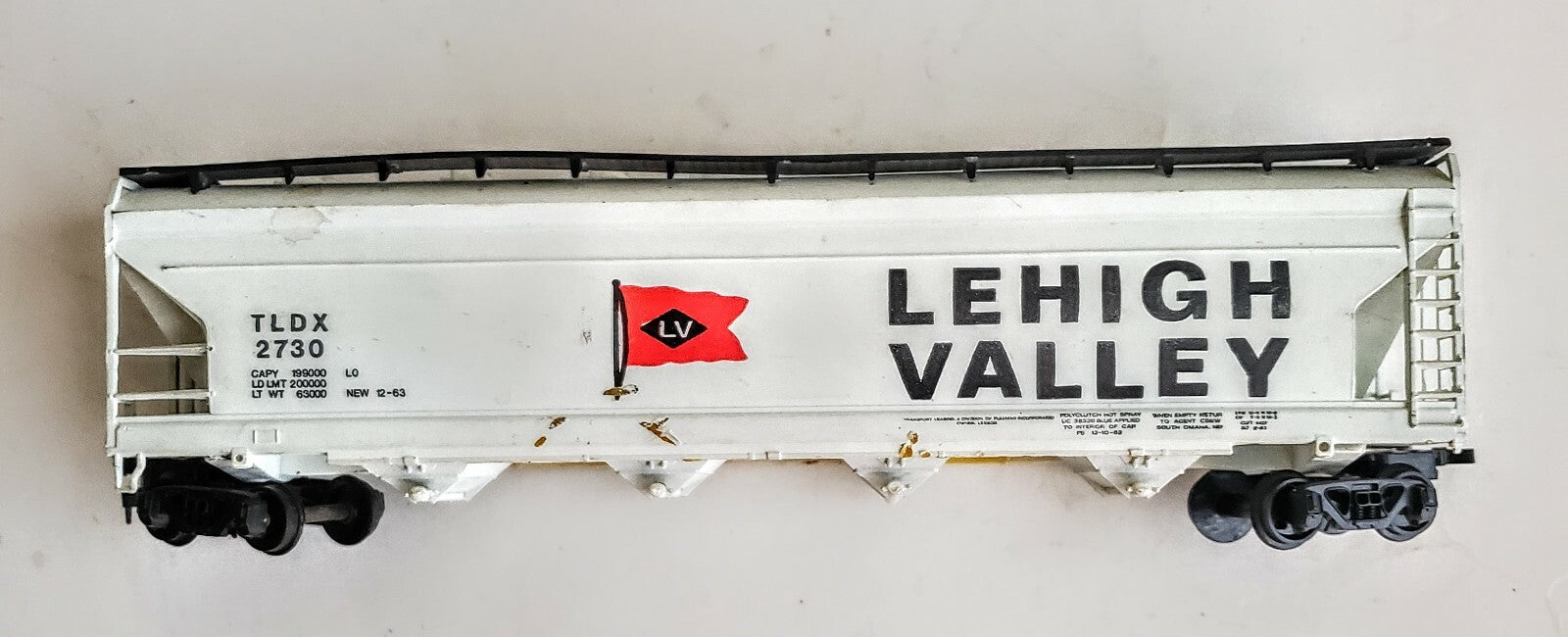 AHM HO SCALE LEHIGH VALLEY HOPPER CAR