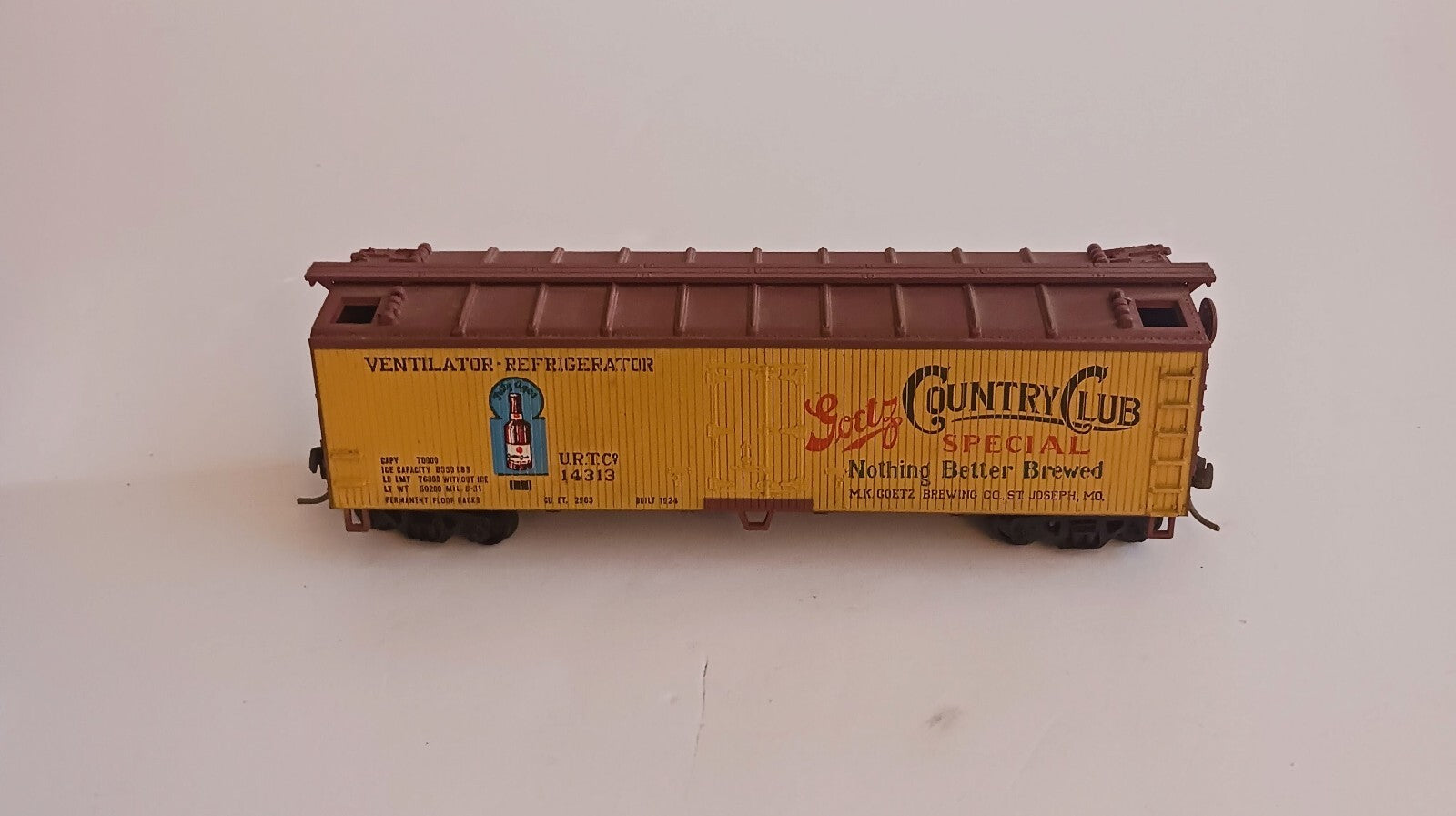 ATLAS? HO SCALE GOETZ COUNTRY CLUB SPECIAL # 14313 REEFER CAR