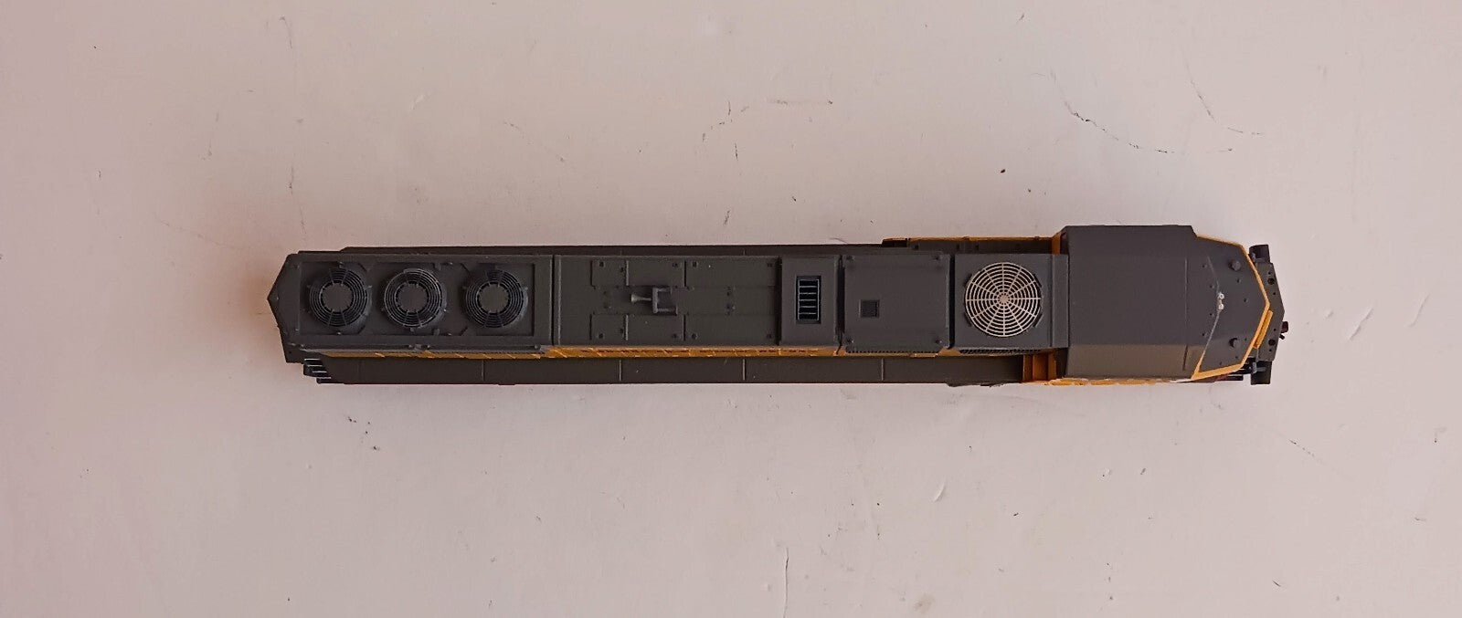 ATHEARN GENESIS HO SCALE UNION PACIFIC SD-70M DIESEL LOCOMOTIVE # 4546