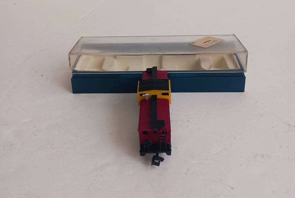 BACHMANN N SCALE # 5701 36' WIDE VISION CABOOSE SANTA FE