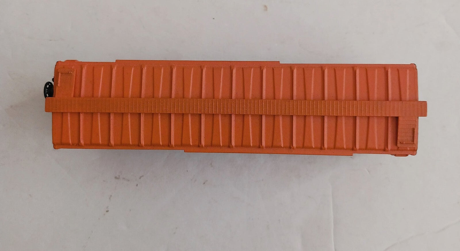 AHM HO SCALE PACIFIC FRUIT EXPRESS 301200 REEFER CAR