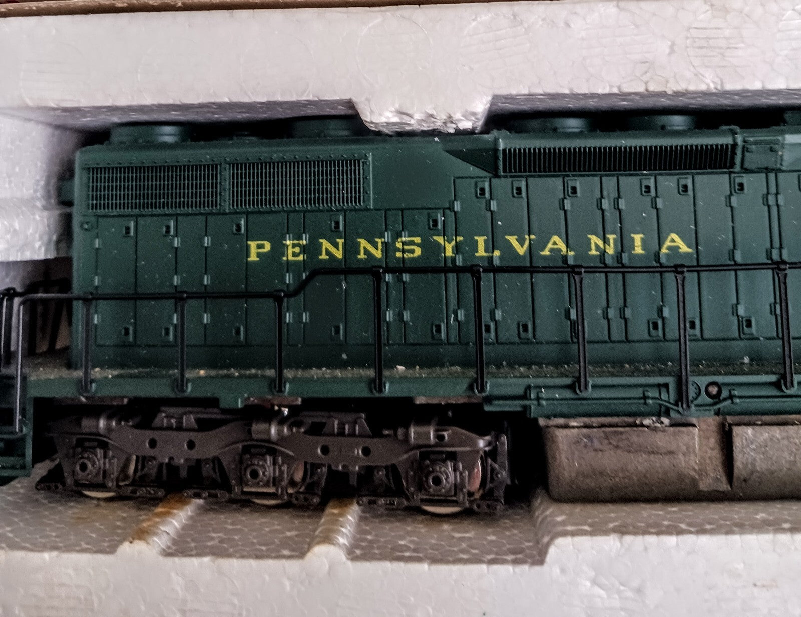 ATLAS HO GAUGE SD35 DIESEL No 712 PENSYLVANIA