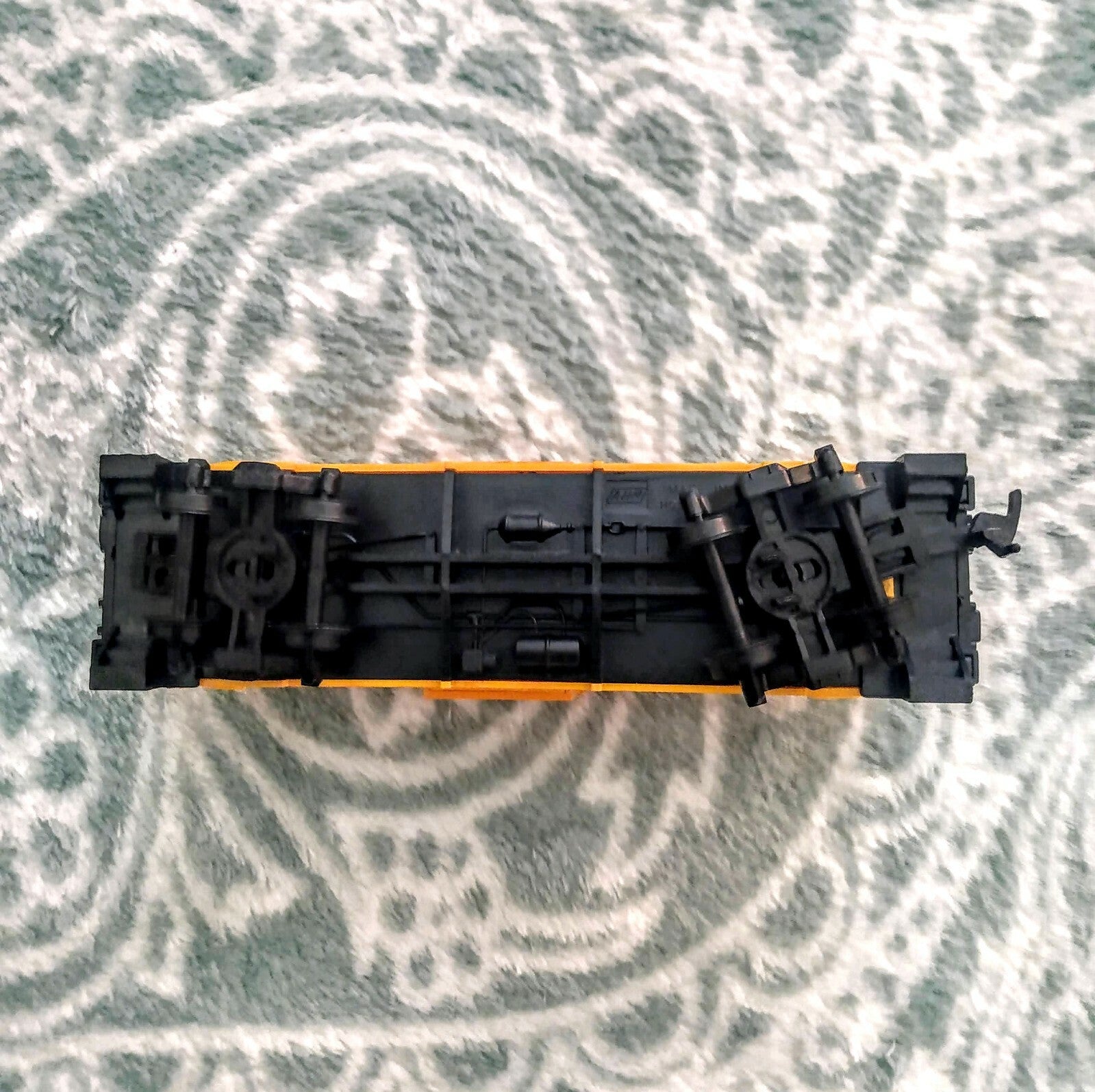 AHM HO SCALE UNION PACIFIC TRAIN CAR