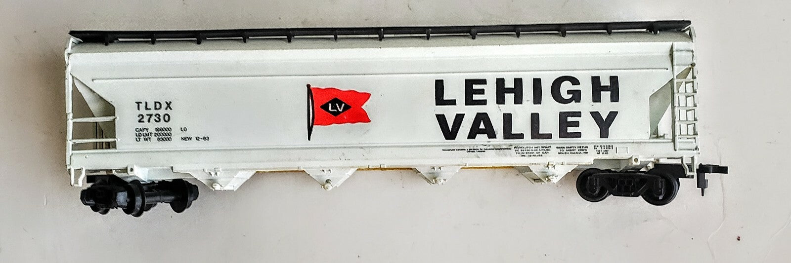 AHM HO SCALE LEHIGH VALLEY HOPPER CAR