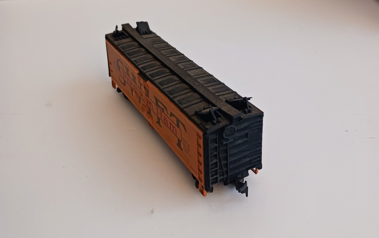 ATHEARN SWIFT PREMIUN HAM REEFER CAR