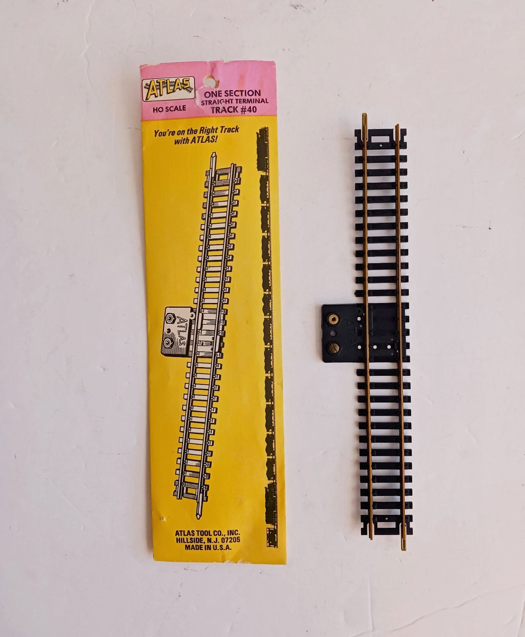 ATLAS HO SCALE ONE SECTION STRAIGHT TERMINAL TRACK # 40