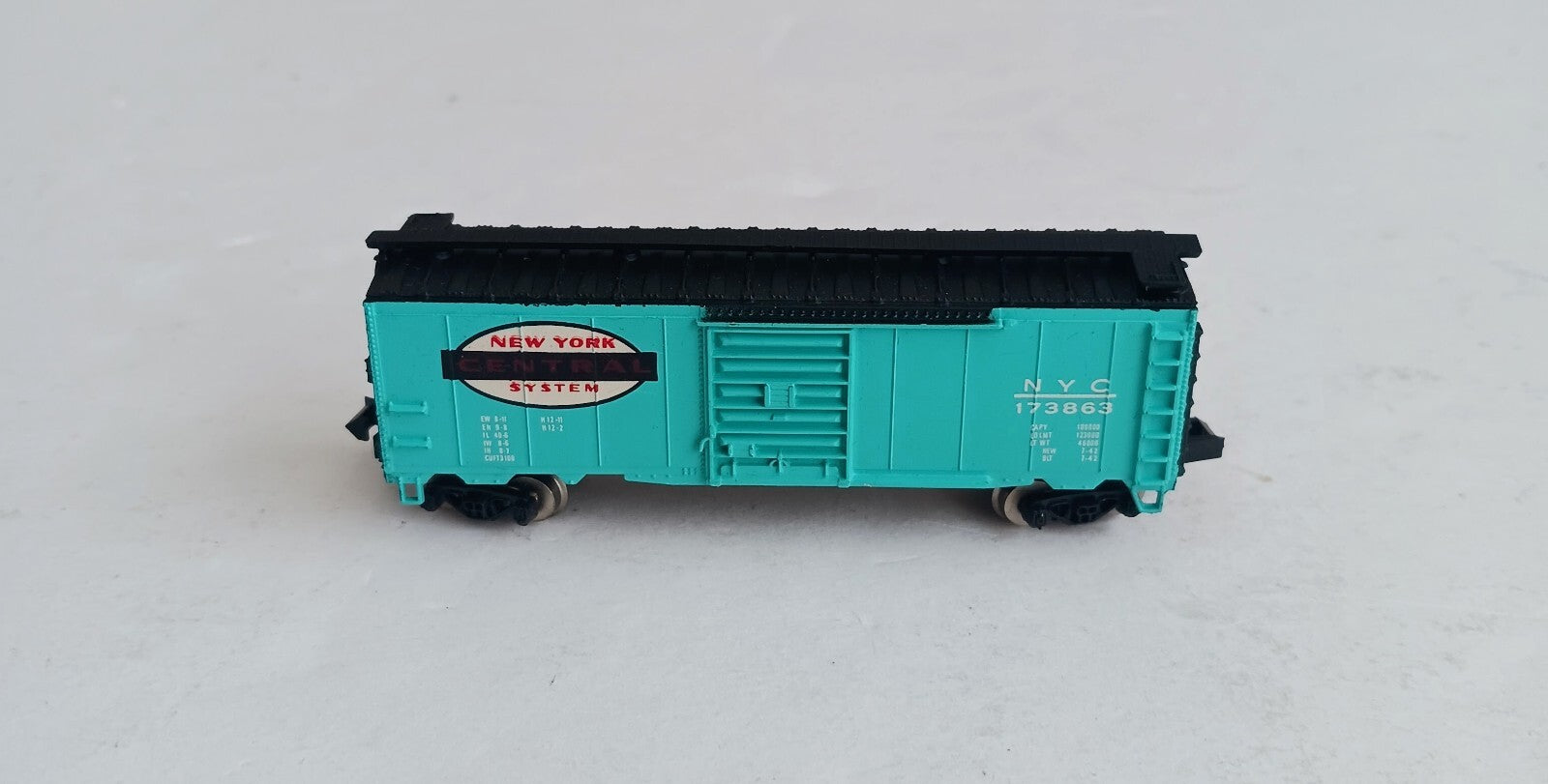 BACHMANN 5063 N GAUGE 41' STEEL BOX CAR NEW YORK CENTRAL