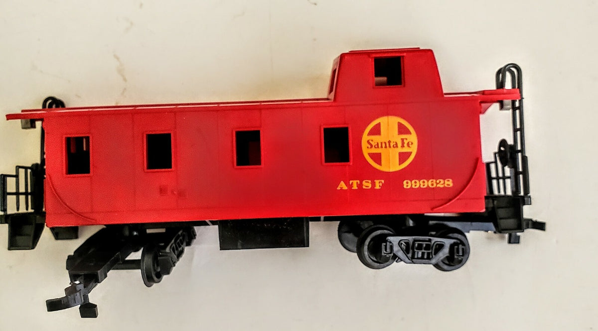 BACHMANN HO SCALE SANTA FE ATSF CABOOSE