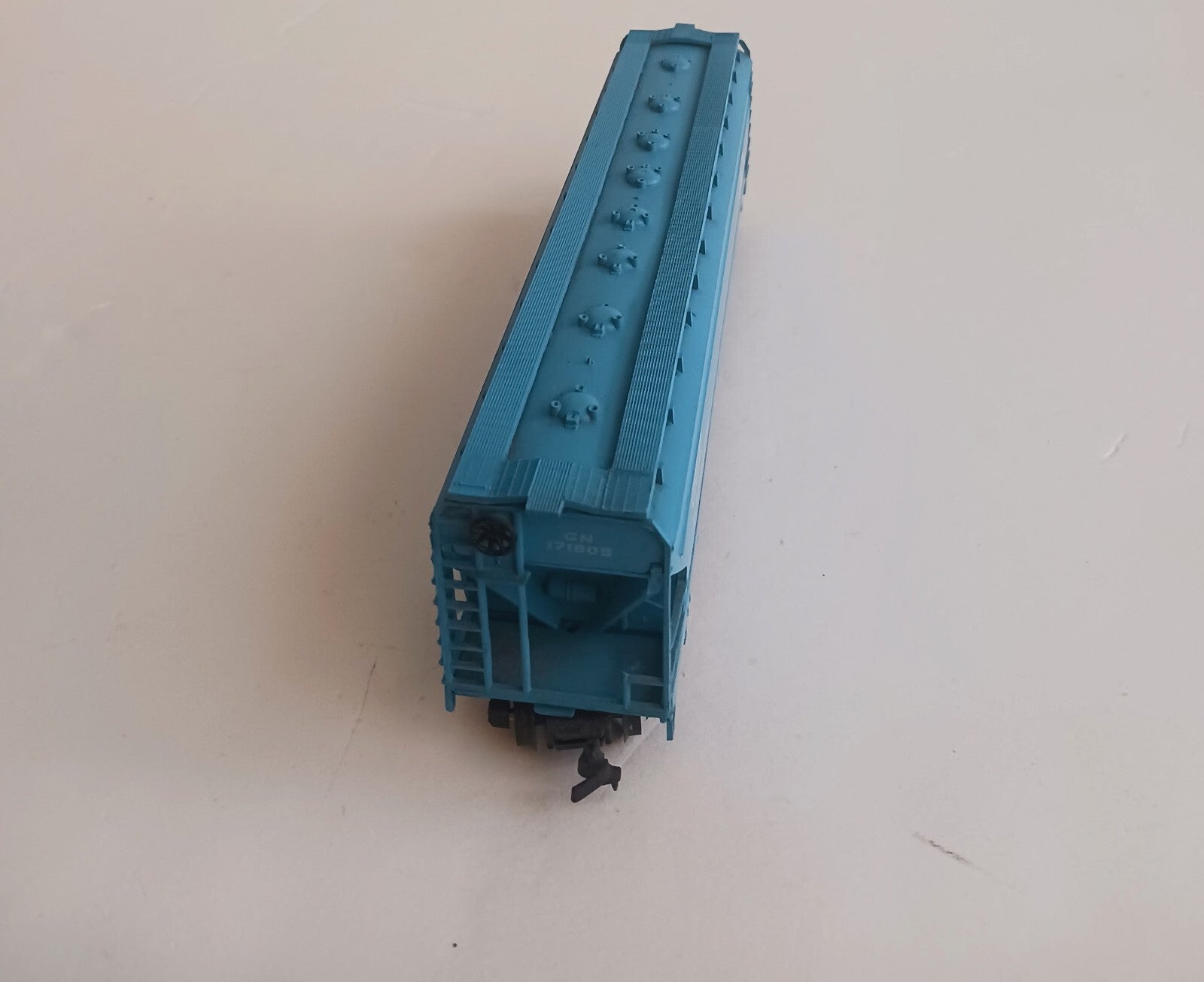 BACHMAN HO SCALE GREAT NORTHERN 171805 COVERED HOPPER CAR