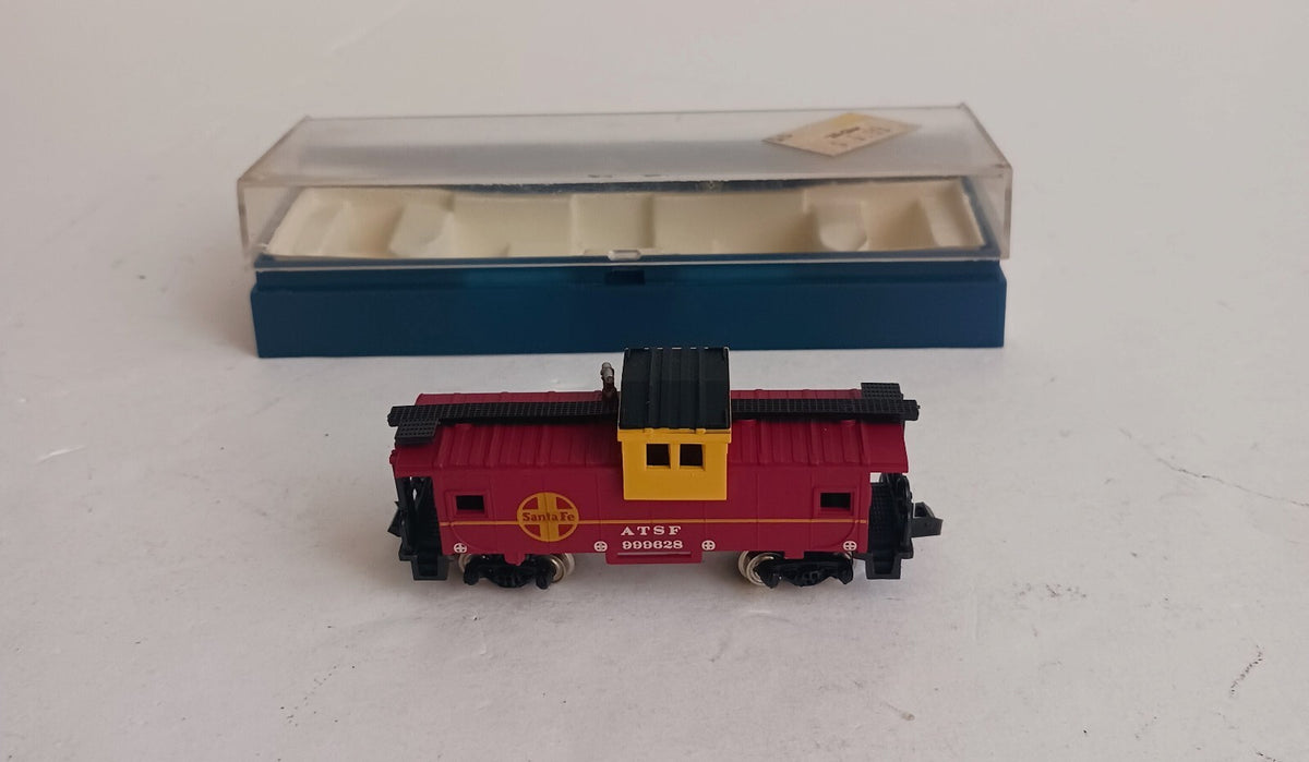 BACHMANN N SCALE # 5701 36' WIDE VISION CABOOSE SANTA FE