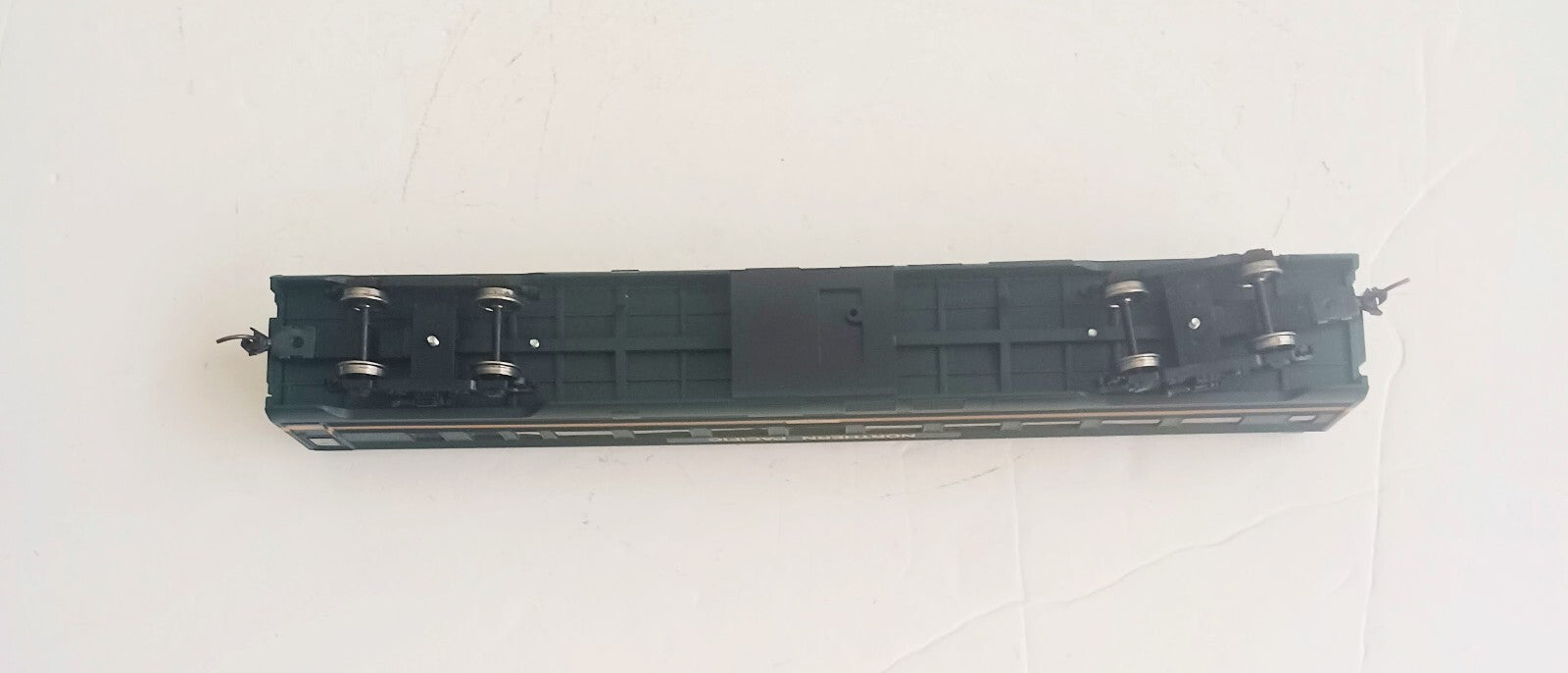 ATHEARN HO SCALE # 1816 SL COACH CAR NORTHERN PACIFIC