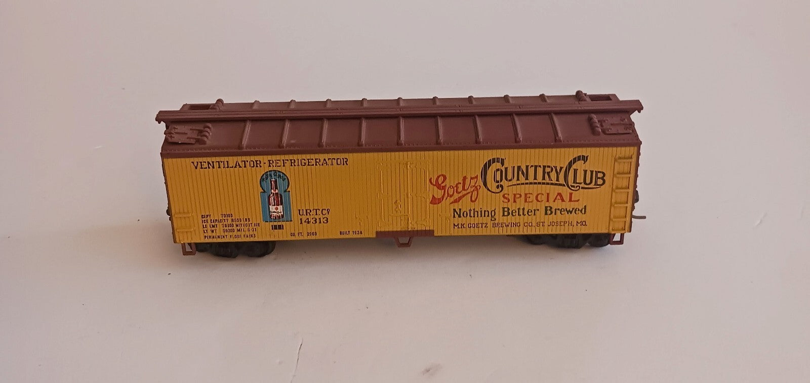 ATLAS? HO SCALE GOETZ COUNTRY CLUB SPECIAL # 14313 REEFER CAR