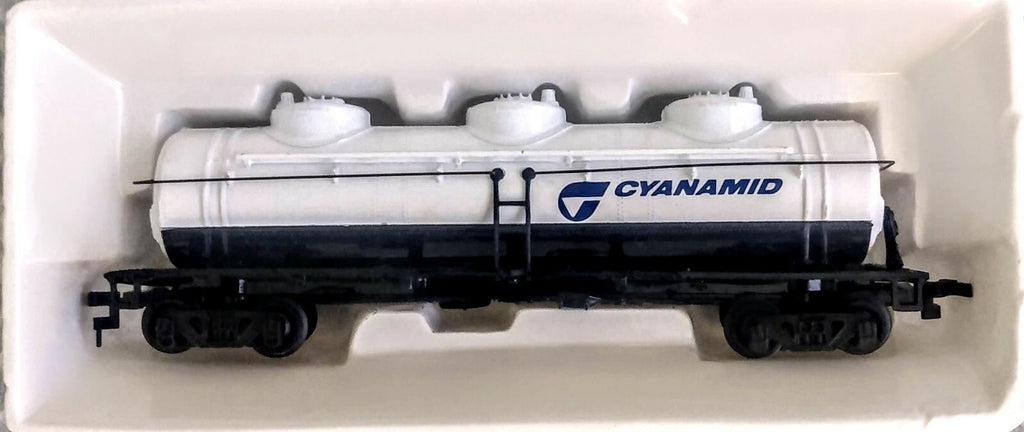 BACHMANN CYANAMID HO SCALE TANK CAR