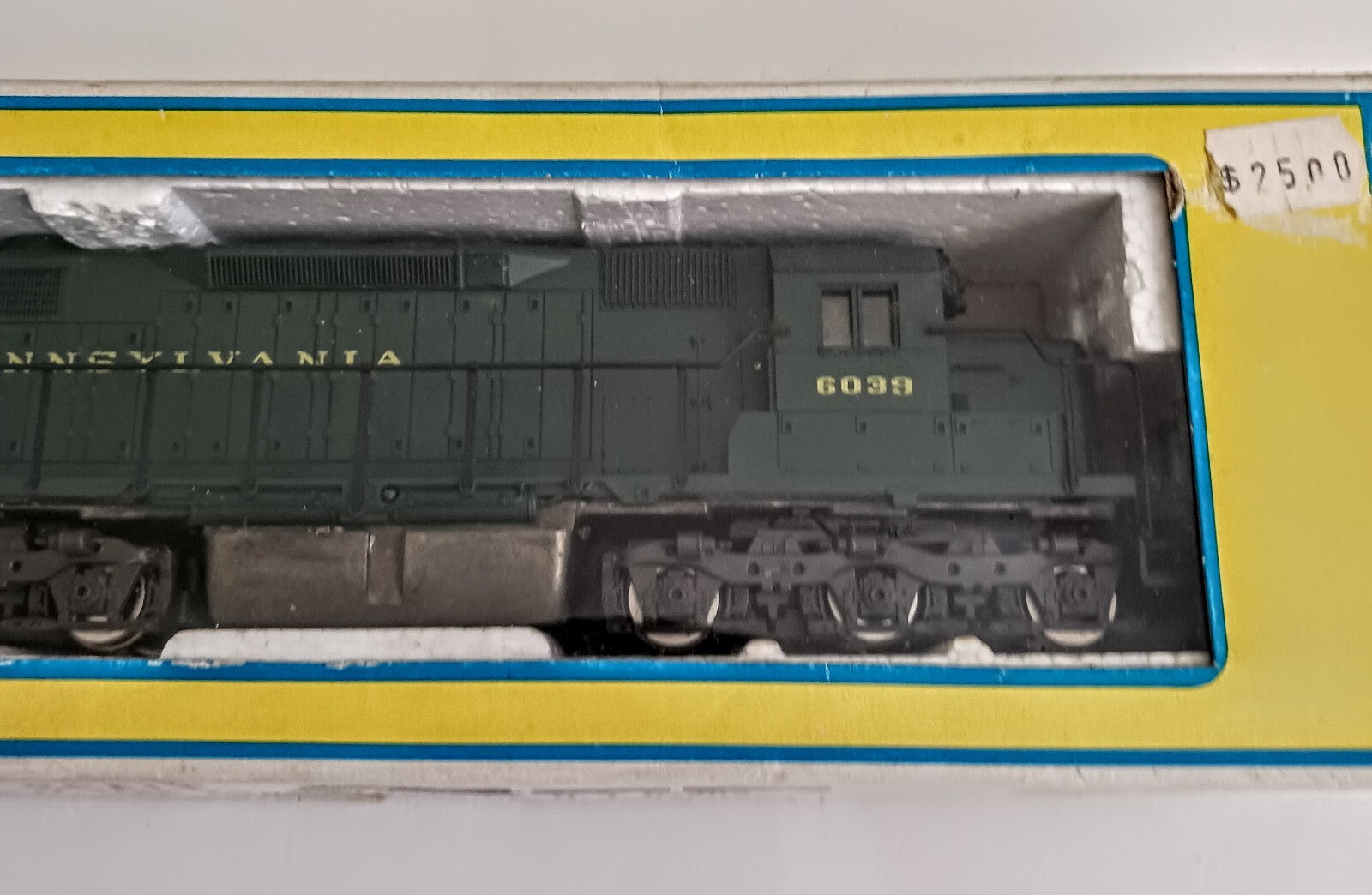 ATLAS HO GAUGE SD35 DIESEL No 712 PENSYLVANIA