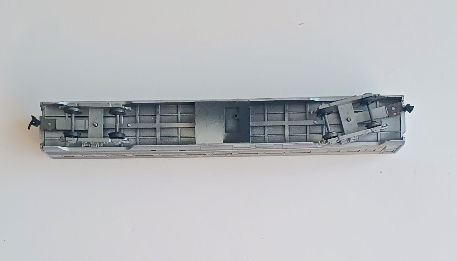 ATHEARN HO SCALE # 1813 BURLINGTON 3150 SL COACH CAR