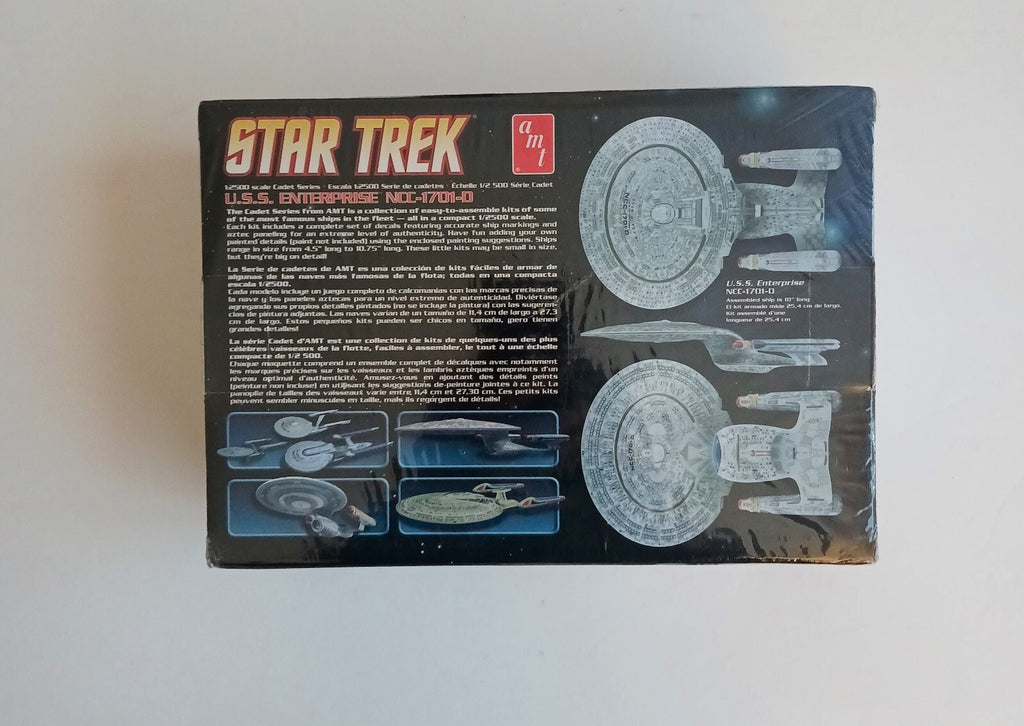 AMT STAR TREK U.S.S. ENTERPRISE NCC-1701-D