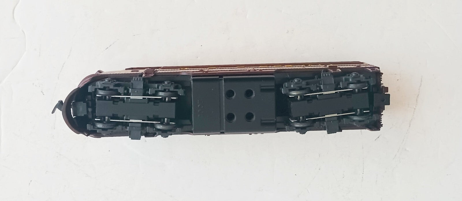 ATHEARN? HO SCALE 9643 PENNSYLVANIA UN-POWERED LOCOMOTIVE