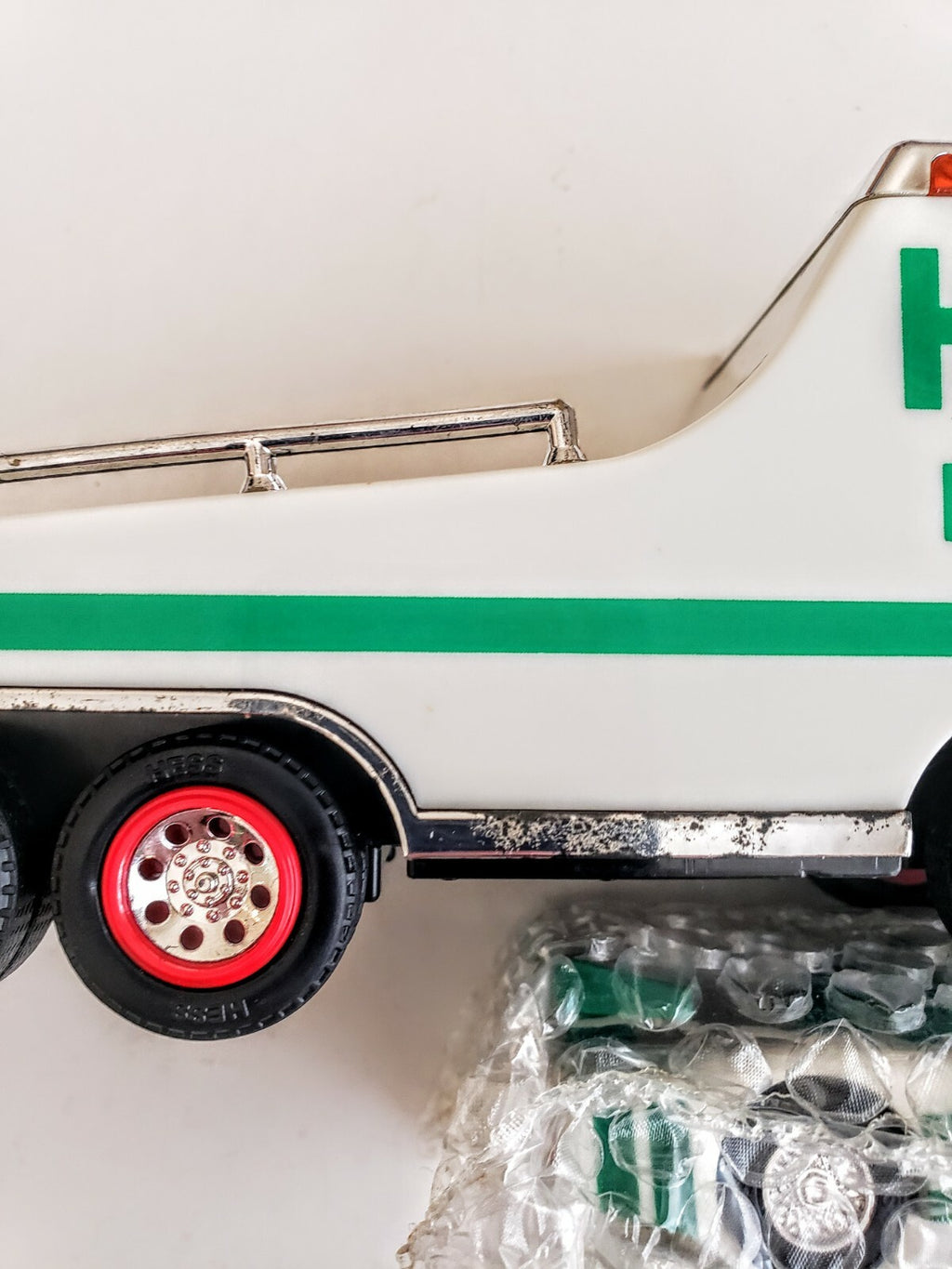 1988 AMERADA HESS TOY TRUCK AND RACER