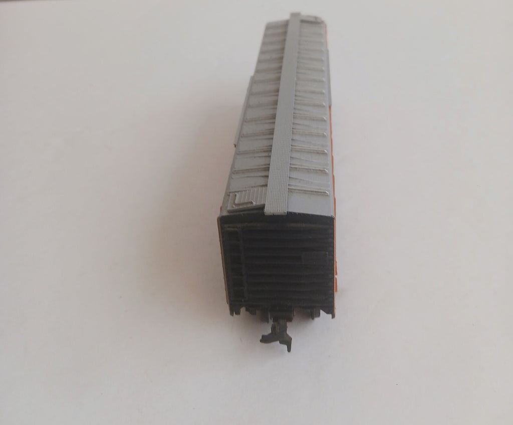 ATHEARN? HO SCALE SOUTHERN PACIFIC PACIFIC FRUIT EXPRESS REEFER CAR