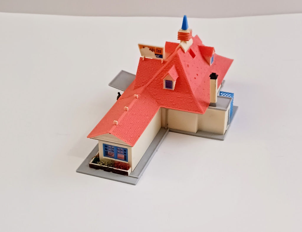 ATLAS HO SCALE # 760 ROADSIDE INN RESTAURANT