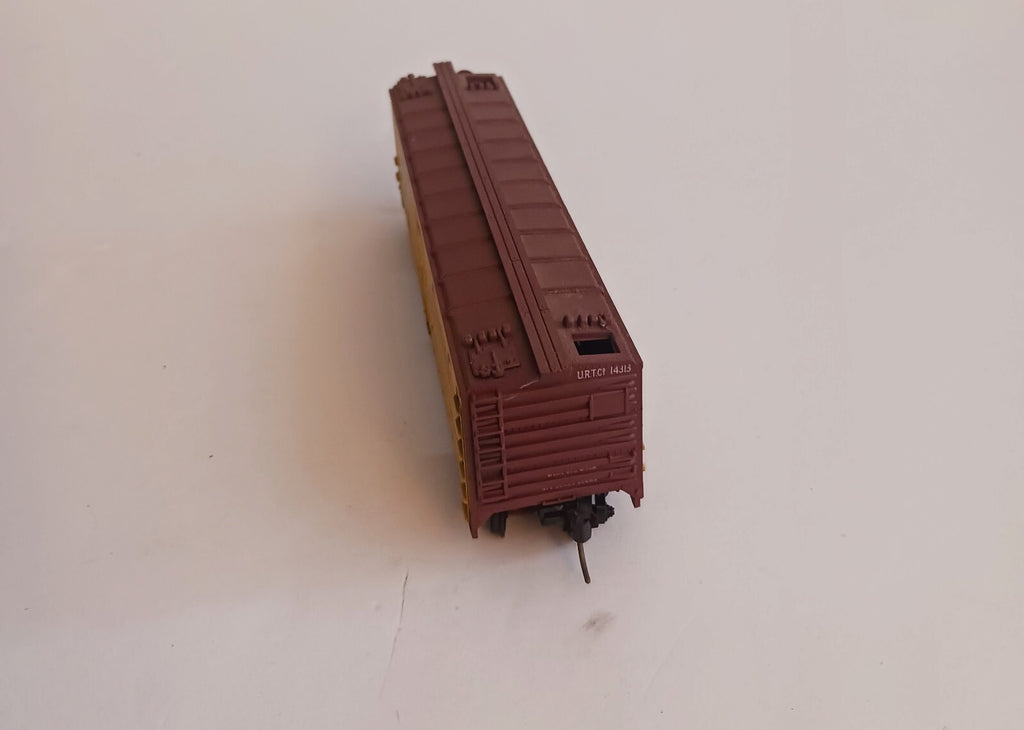 ATLAS? HO SCALE GOETZ COUNTRY CLUB SPECIAL # 14313 REEFER CAR