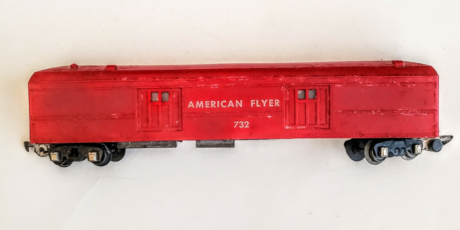 AMERICAN FLYER S GAUGE 732 OPERATING BAGGAGE CAR