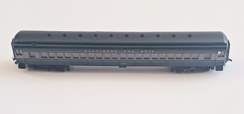BACHMANN HO SCALE HEAVY WEIGHT  BALTIMORE AND OHIO PASSENGER CAR # 5489