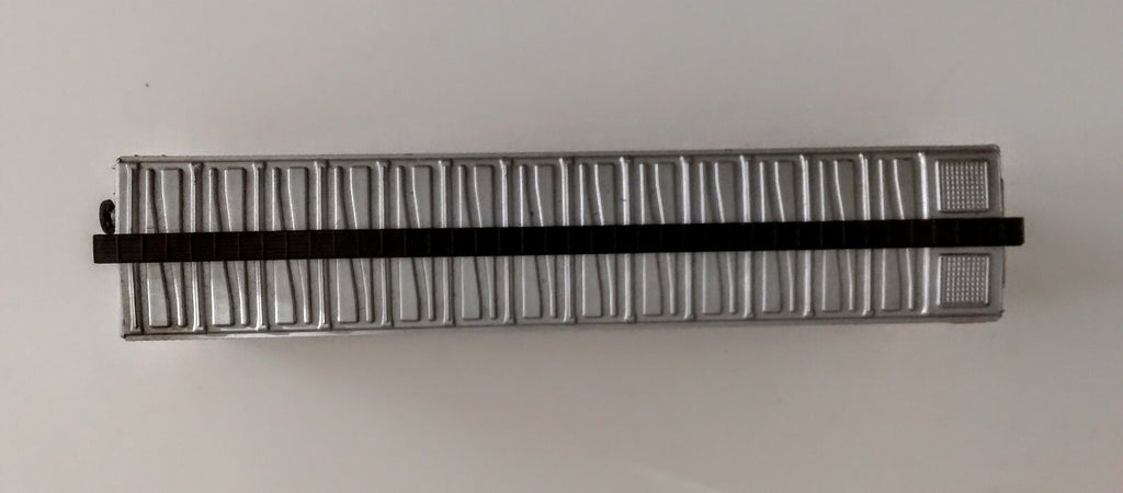 AHM HO SCALE A.R.L.X. 754 ARMOUR BOX CAR
