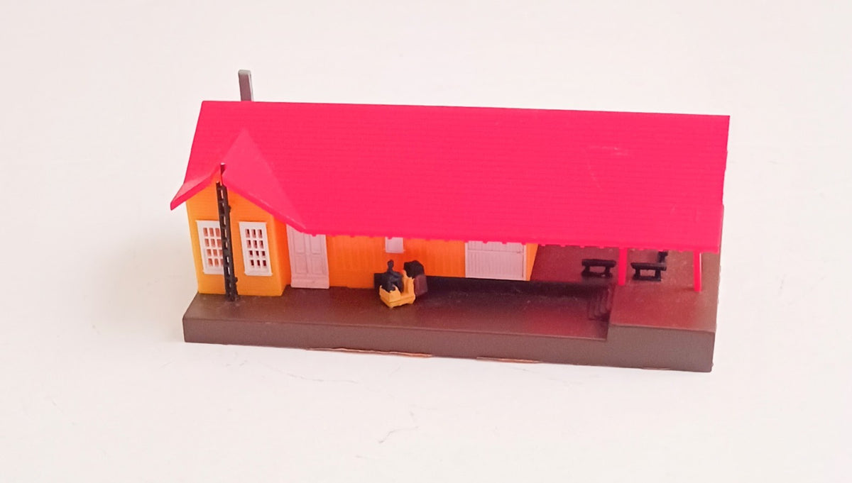 BACHMANN N SCALE 45907 GROVEMONT FREIGHT STATION